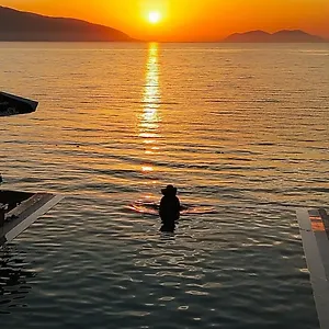 Hotel Dukes Albania Albania