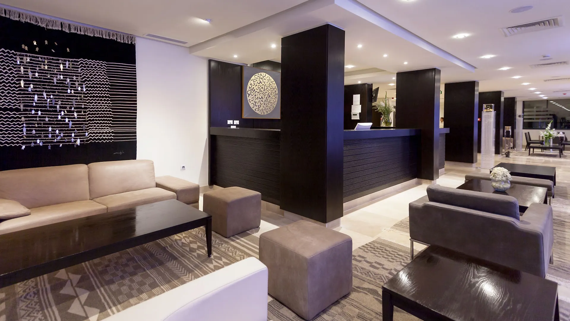 Business Hotel Τύνιδα